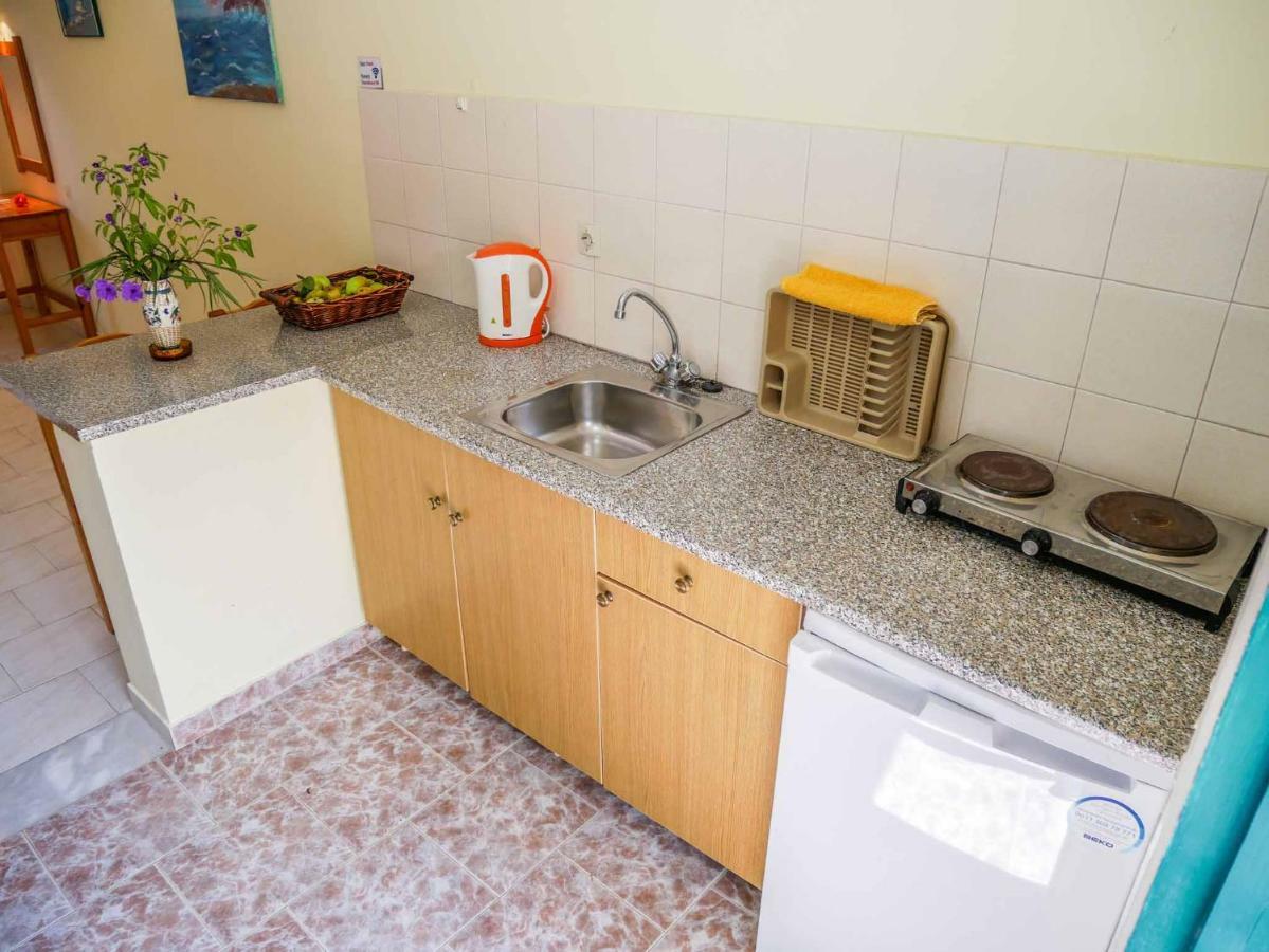 Yiannis Apartments Agios Georgios Pagoi Corfu Агиос Георгиос Пагон Екстериор снимка