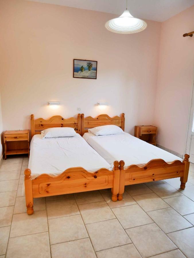 Yiannis Apartments Agios Georgios Pagoi Corfu Агиос Георгиос Пагон Екстериор снимка