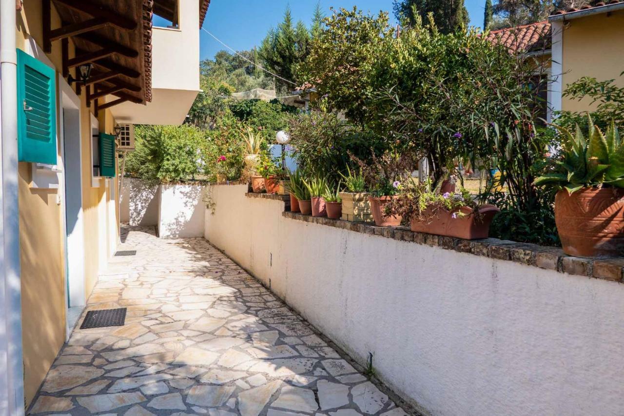 Yiannis Apartments Agios Georgios Pagoi Corfu Агиос Георгиос Пагон Екстериор снимка