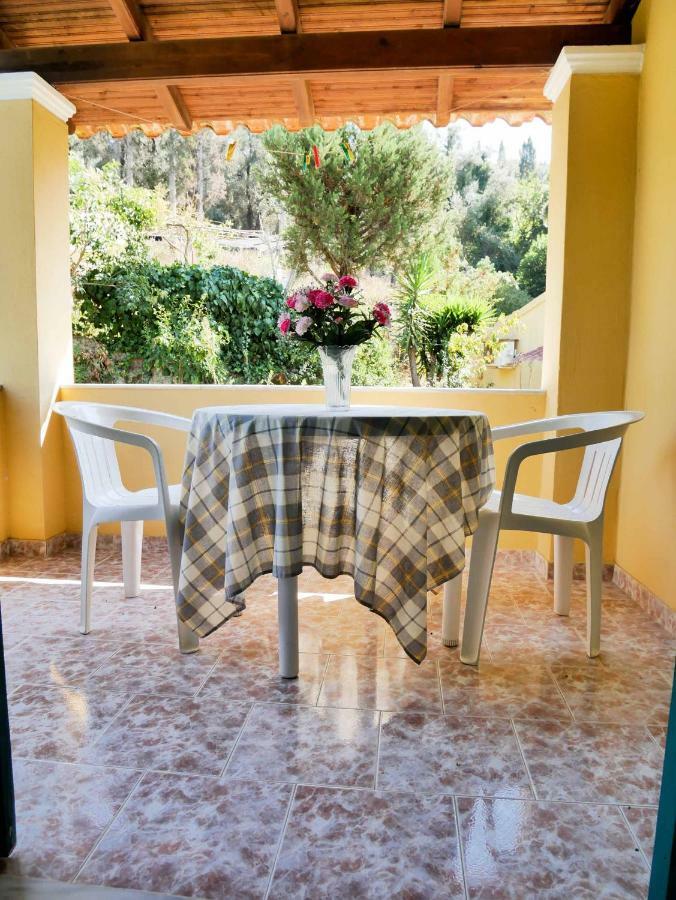 Yiannis Apartments Agios Georgios Pagoi Corfu Агиос Георгиос Пагон Екстериор снимка