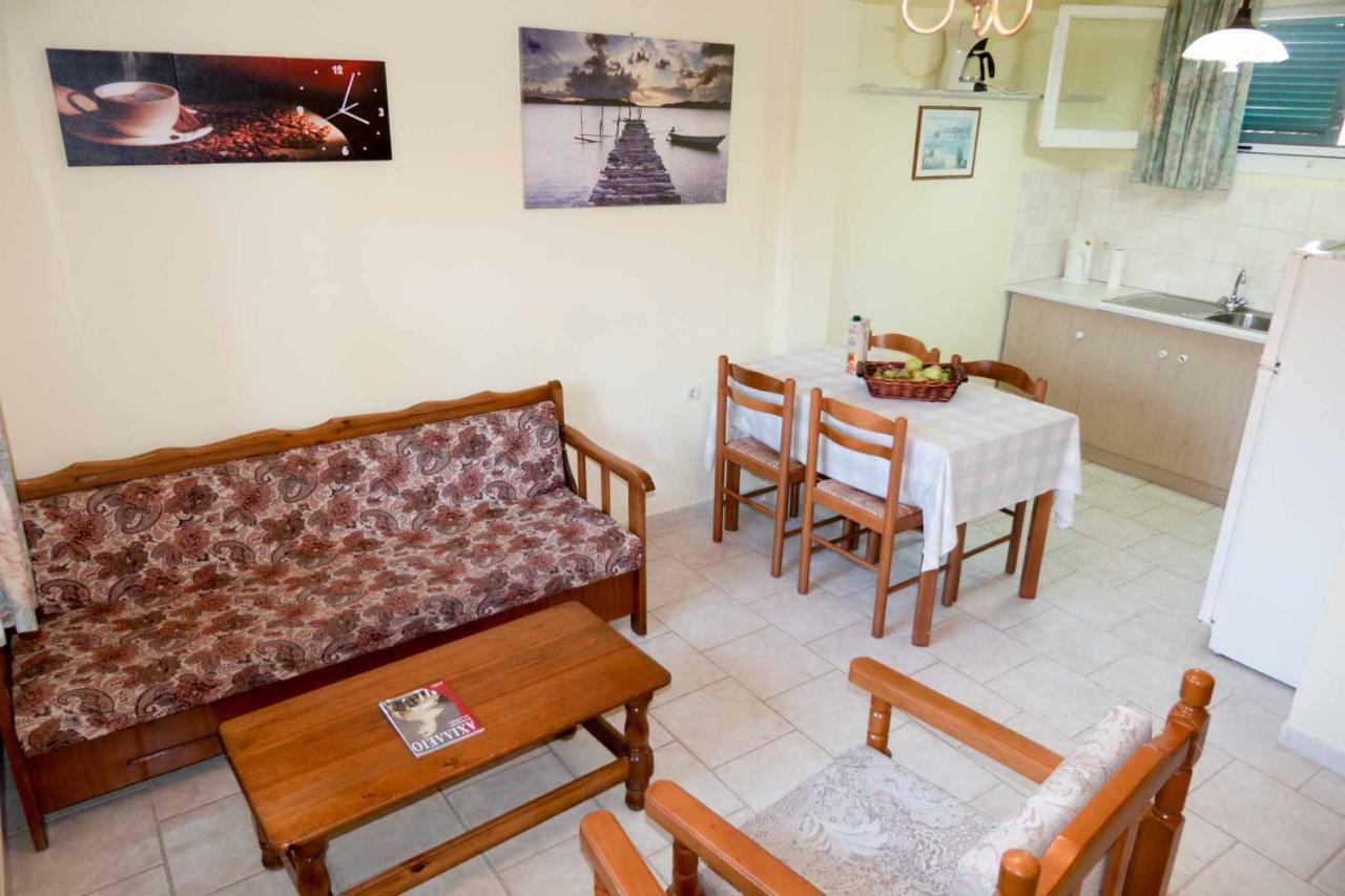 Yiannis Apartments Agios Georgios Pagoi Corfu Агиос Георгиос Пагон Екстериор снимка