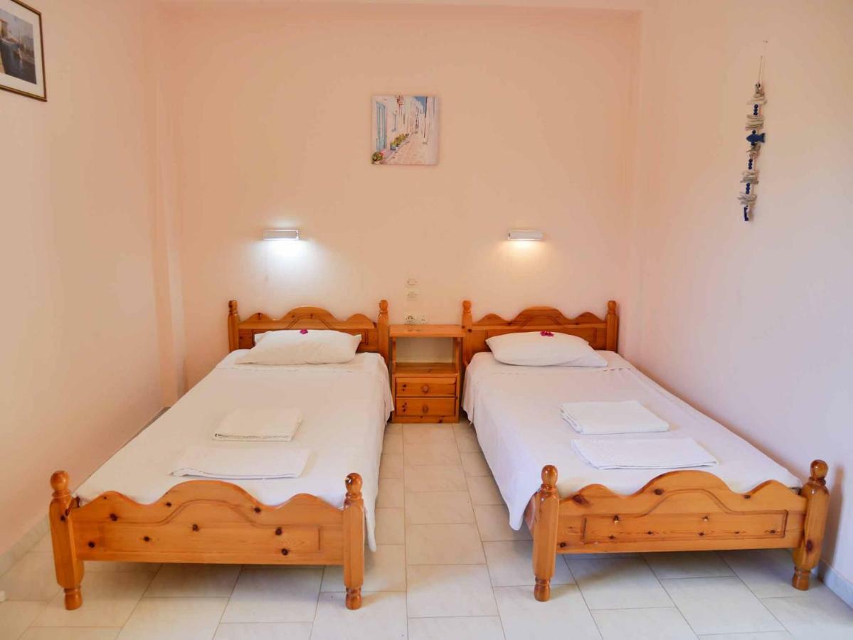 Yiannis Apartments Agios Georgios Pagoi Corfu Агиос Георгиос Пагон Екстериор снимка