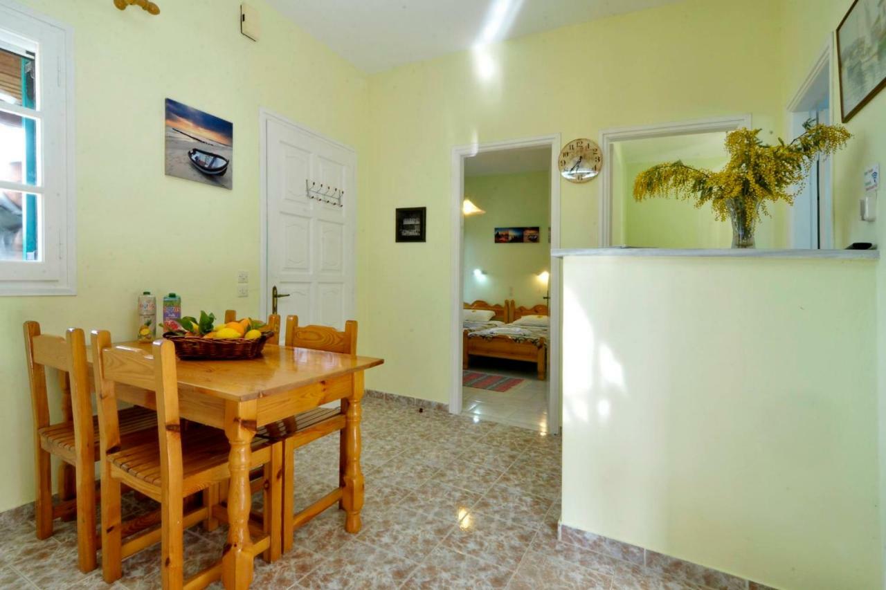 Yiannis Apartments Agios Georgios Pagoi Corfu Агиос Георгиос Пагон Екстериор снимка